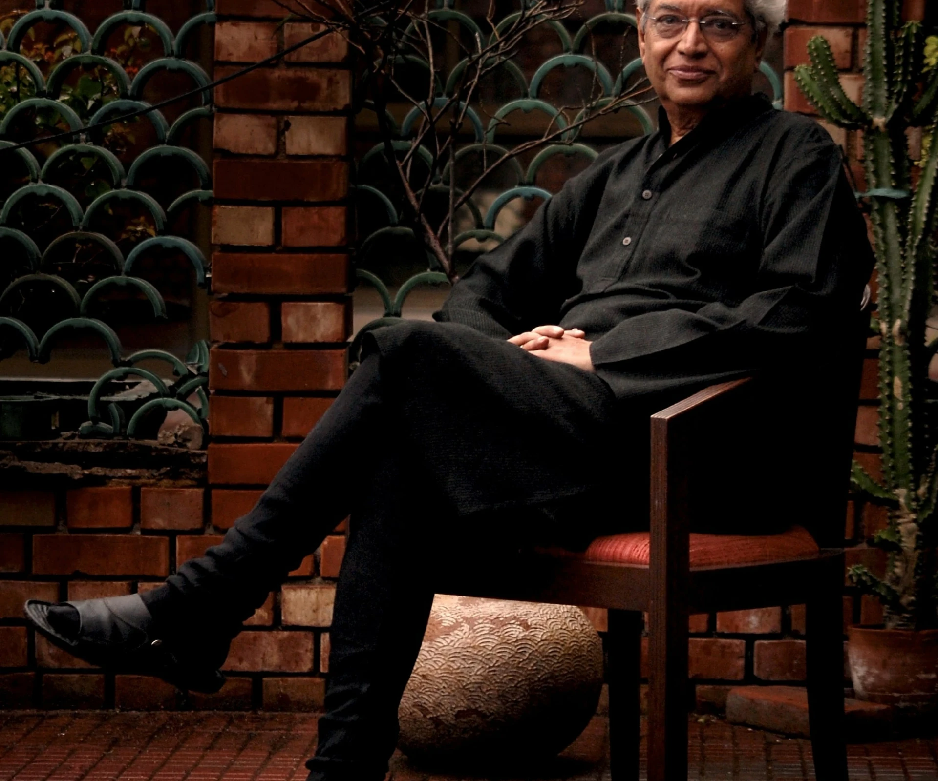 Sudhir Kakar - Intervista allo psicoanalista e scrittore indiano.